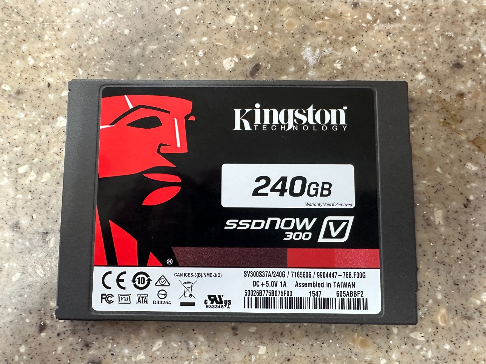 Kingston SSDNow V300 SV300S37A/240G 2.5" 240GB SSD Solid State Drive