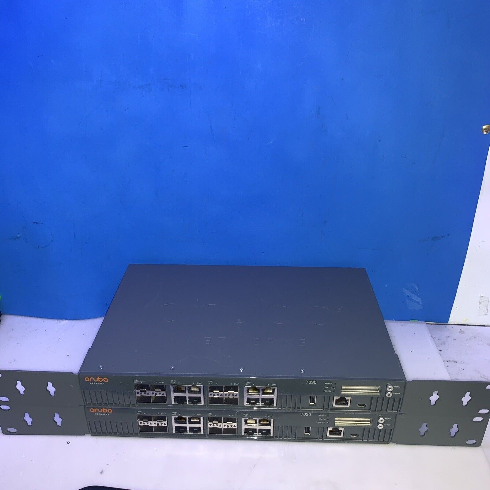 1x Aruba 7030 Mobility Wireless Controller (ARCN7030)