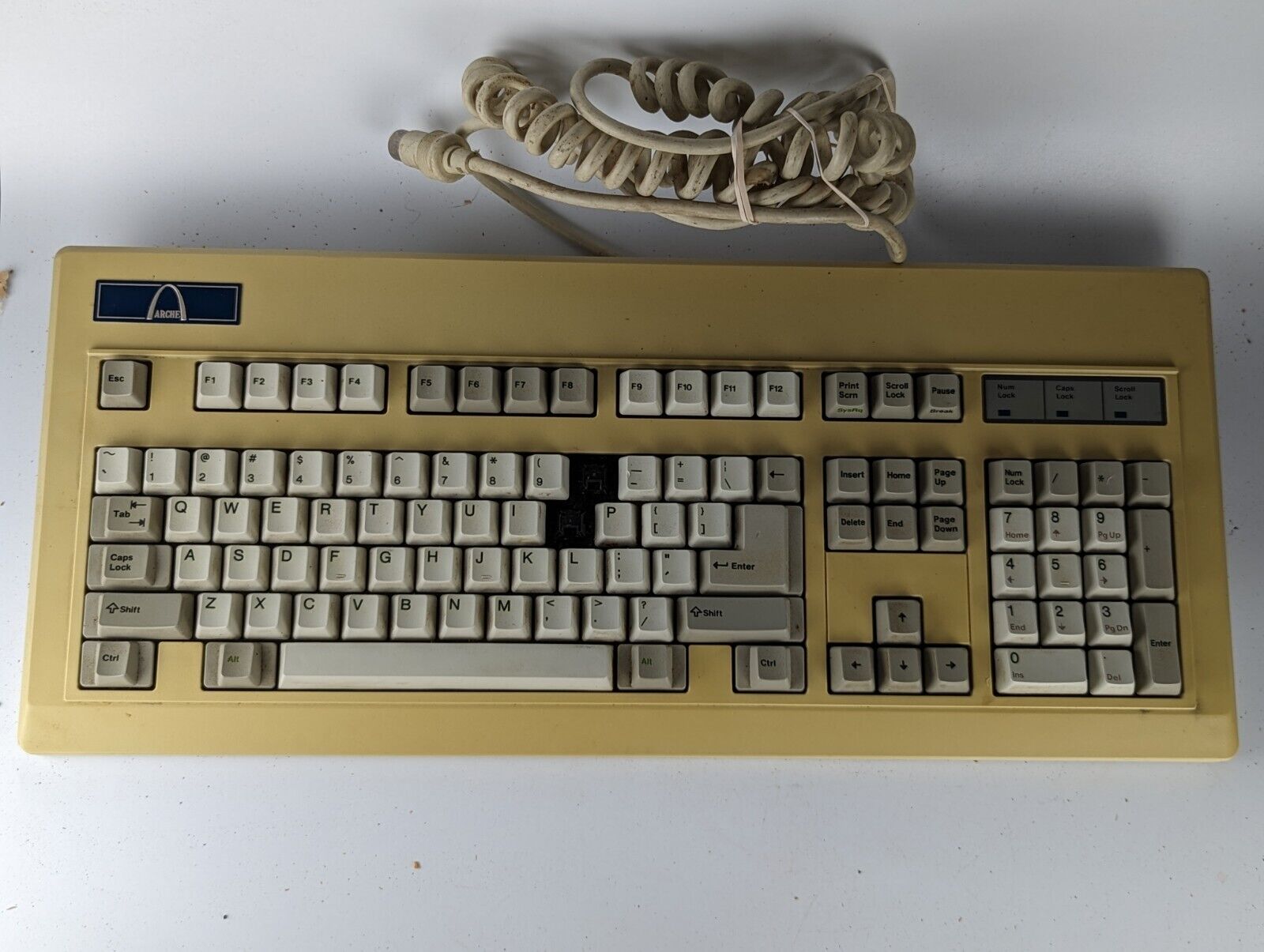 Vintage Arche 116597-002 Mechanical Keyboard