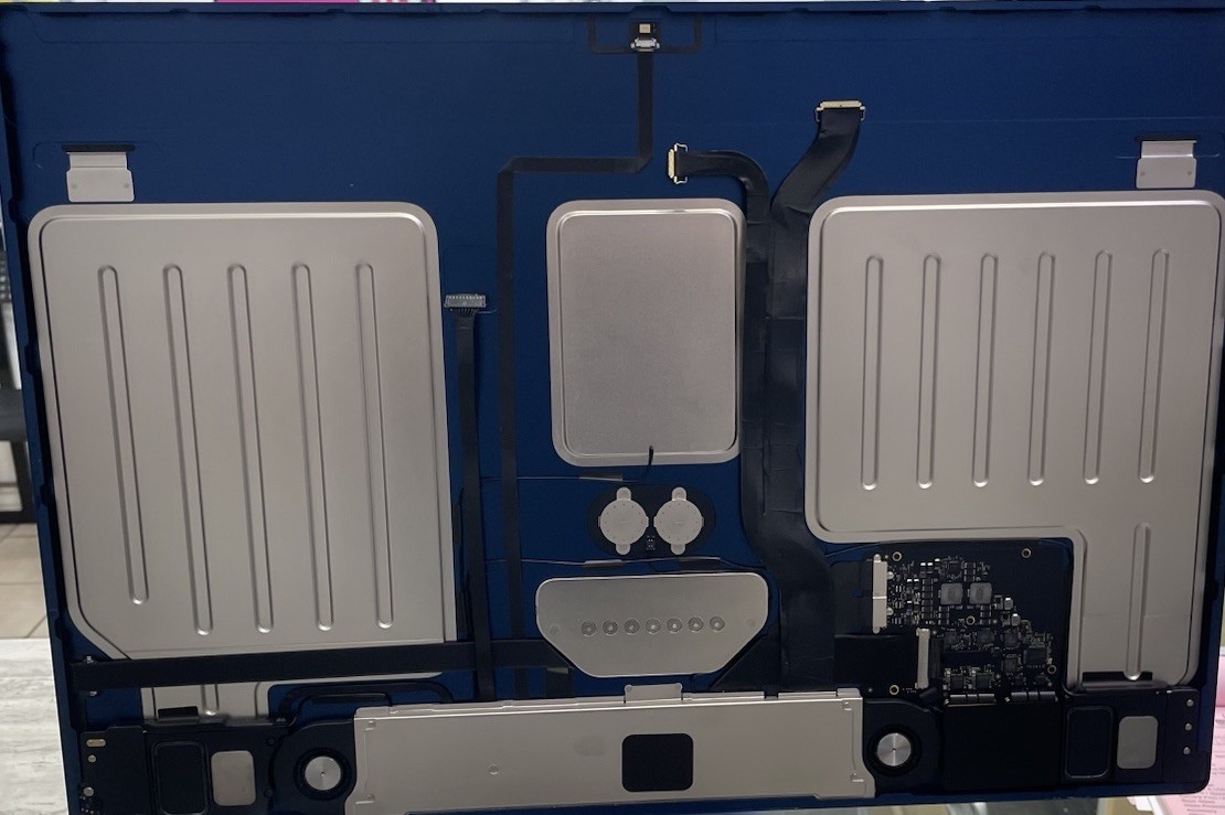 OEM  Apple iMac 24" A2438 EMC3663 661-16571  Blue Hosing Rear frame ((Read))