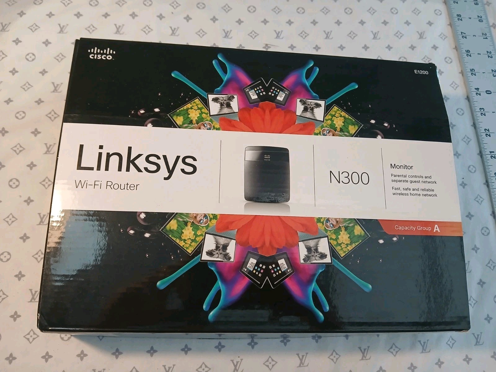 Cisco Linksys E1200 N300 Mbps 4-Port Wireless-N w/ 2.4GHz Band - NEW, SEALED