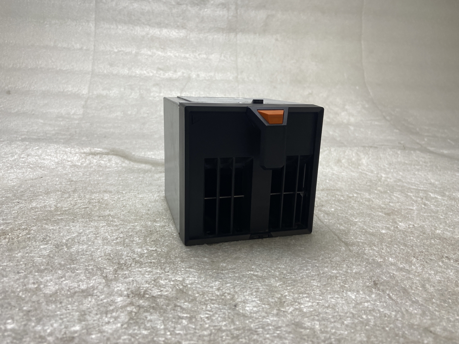 OEM Dell PowerEdge VRTX Internal Server Rear Cooling Fan C2JRN 6NRV1  PULLED