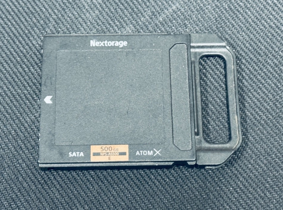 Nextorage NPS-AS AtomX SSDmini Atomos SATA III Recording SSD 500GB w/ SSD Handle