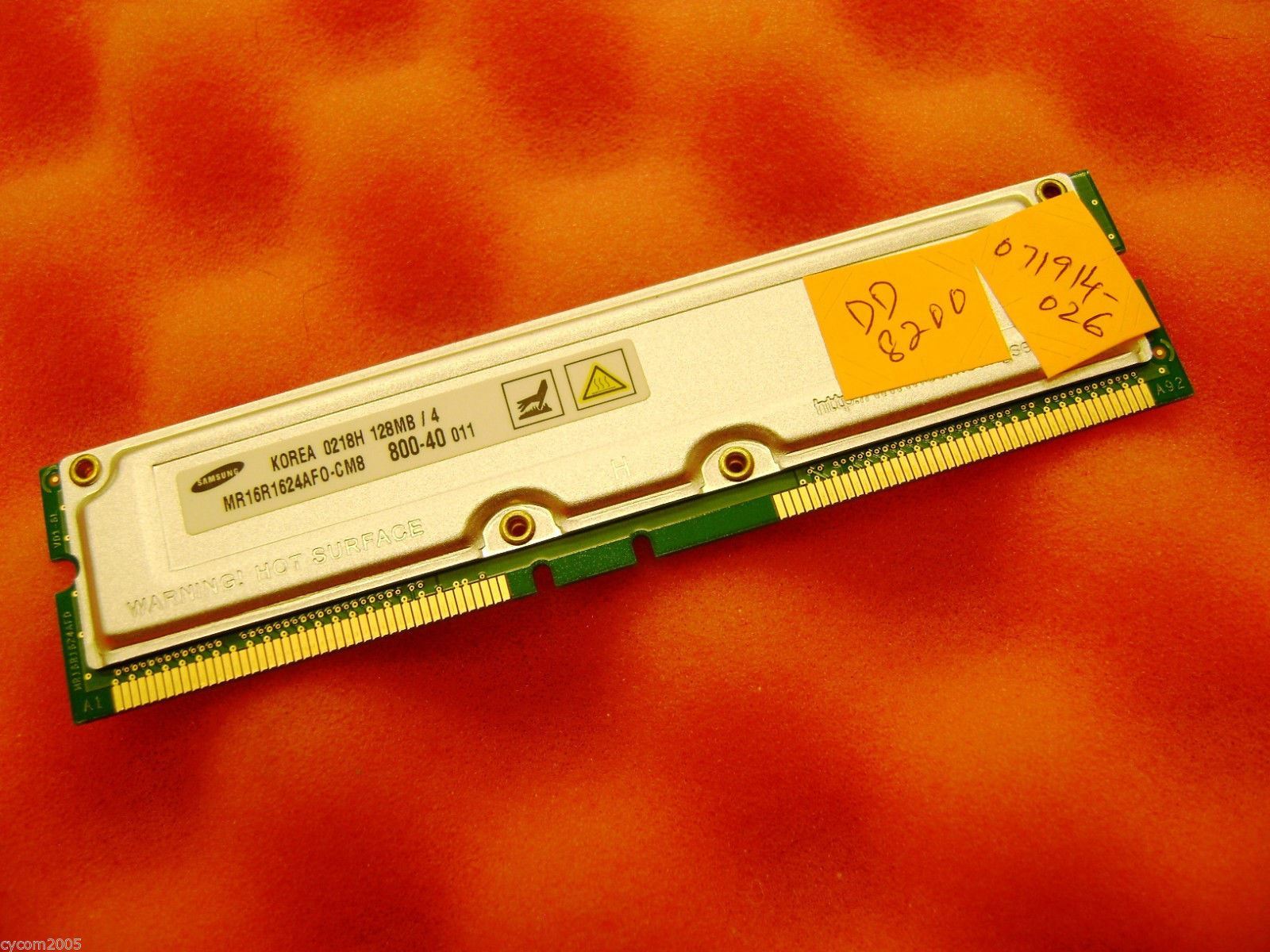 Dell 8250 Samsung MR16R1624AF0-CM8 128MB Rambus 184-pin PC800 RDRAM  RDRAM RIMM