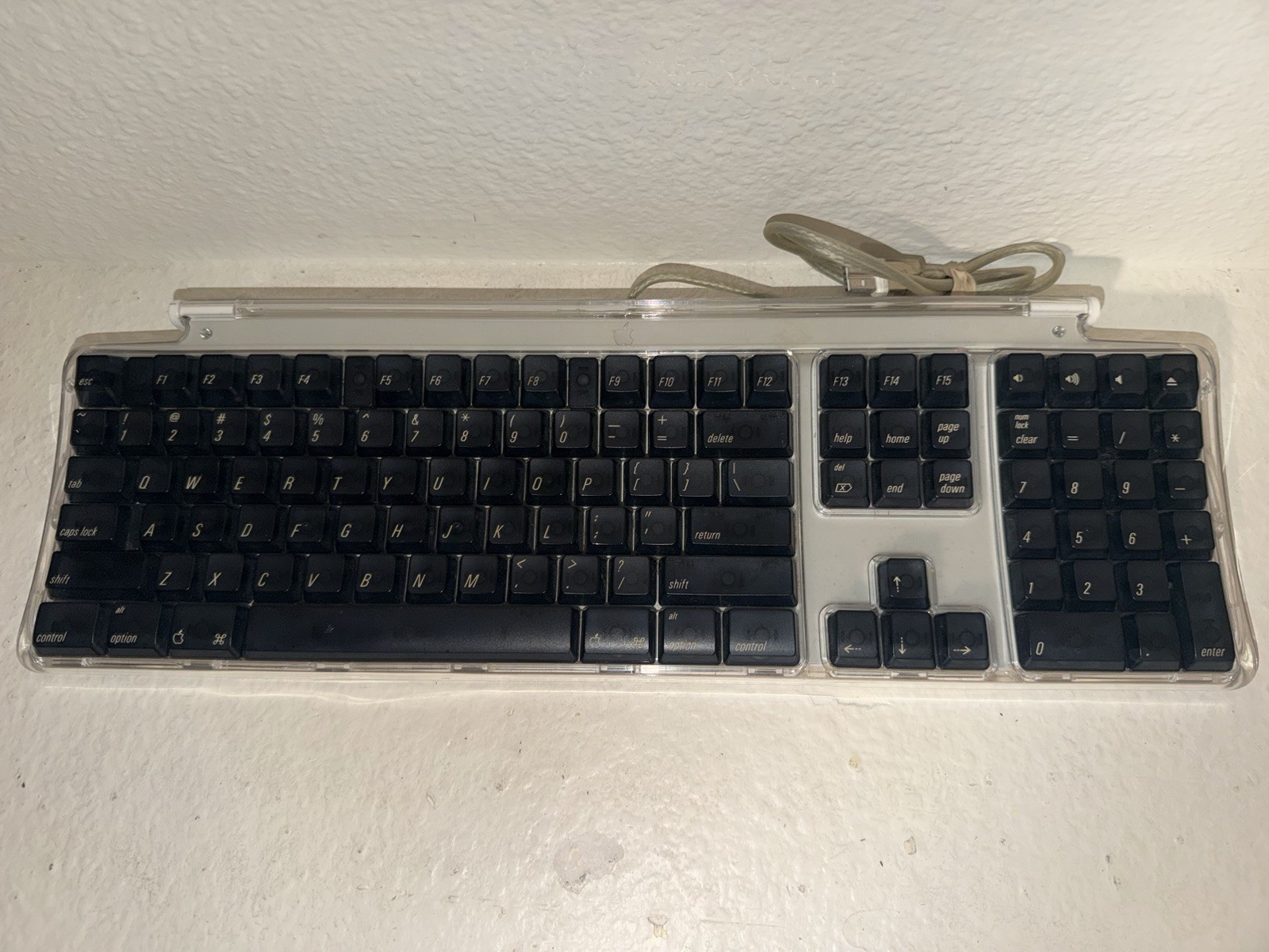 Apple Pro Keyboard M7803 - Wired (USB) - Black And Clear - Fully Working