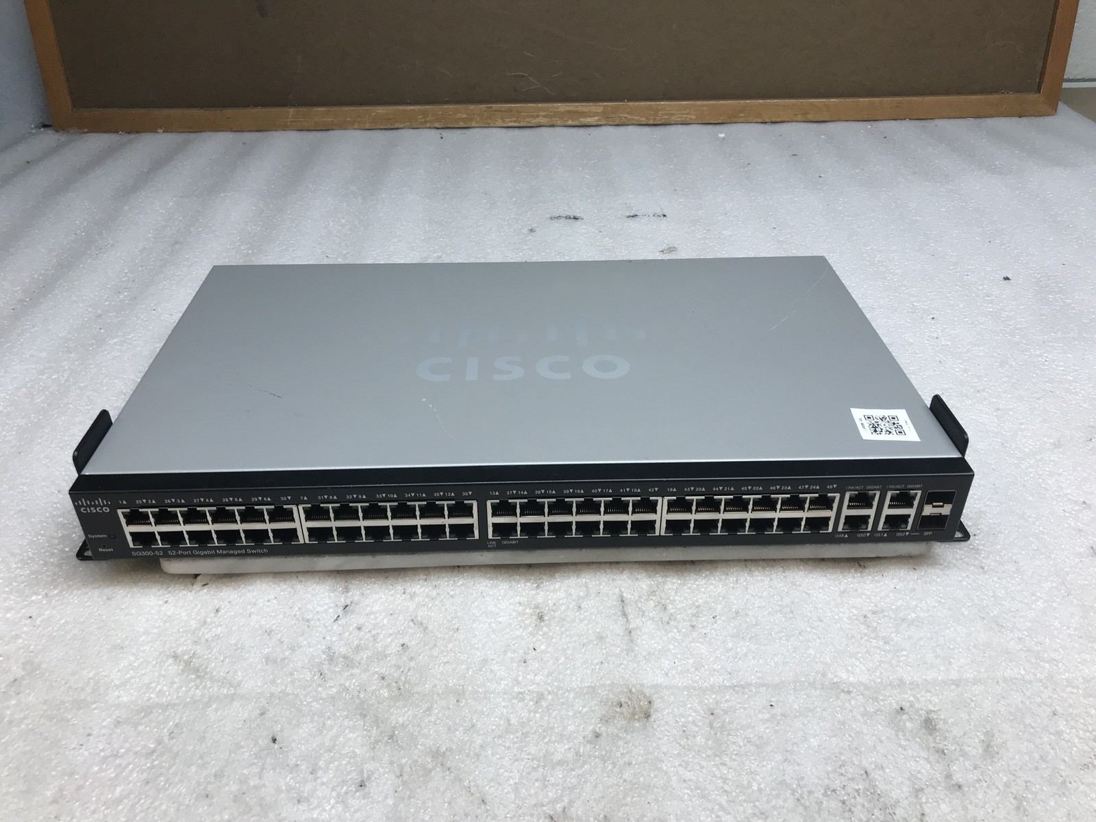 Cisco SG300-52P-K9 52-Port Stackable Managed Switch W/ Rack Ears