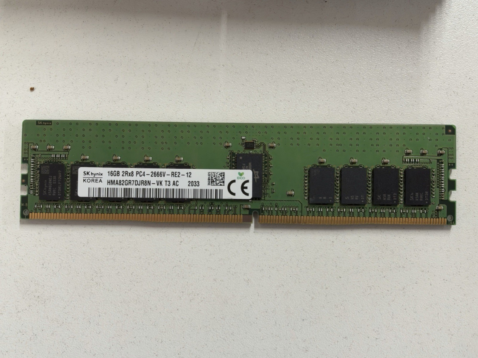 SK HYNIX 16GB 2RX8 PC4-2666V SERVER MEMORY HMA82GR7DJR8N-VK T3 AC