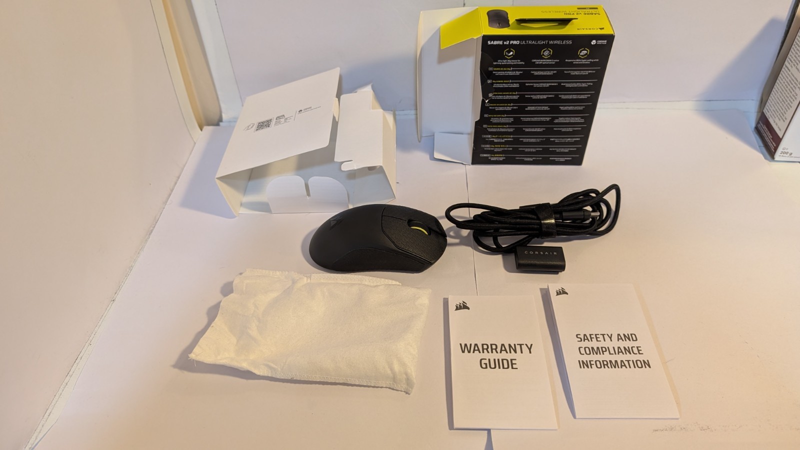 Corsair Sabre v2 PRO Wireless MG Gaming Mouse 33k DPI Sensor, 8k Hz Polling ��