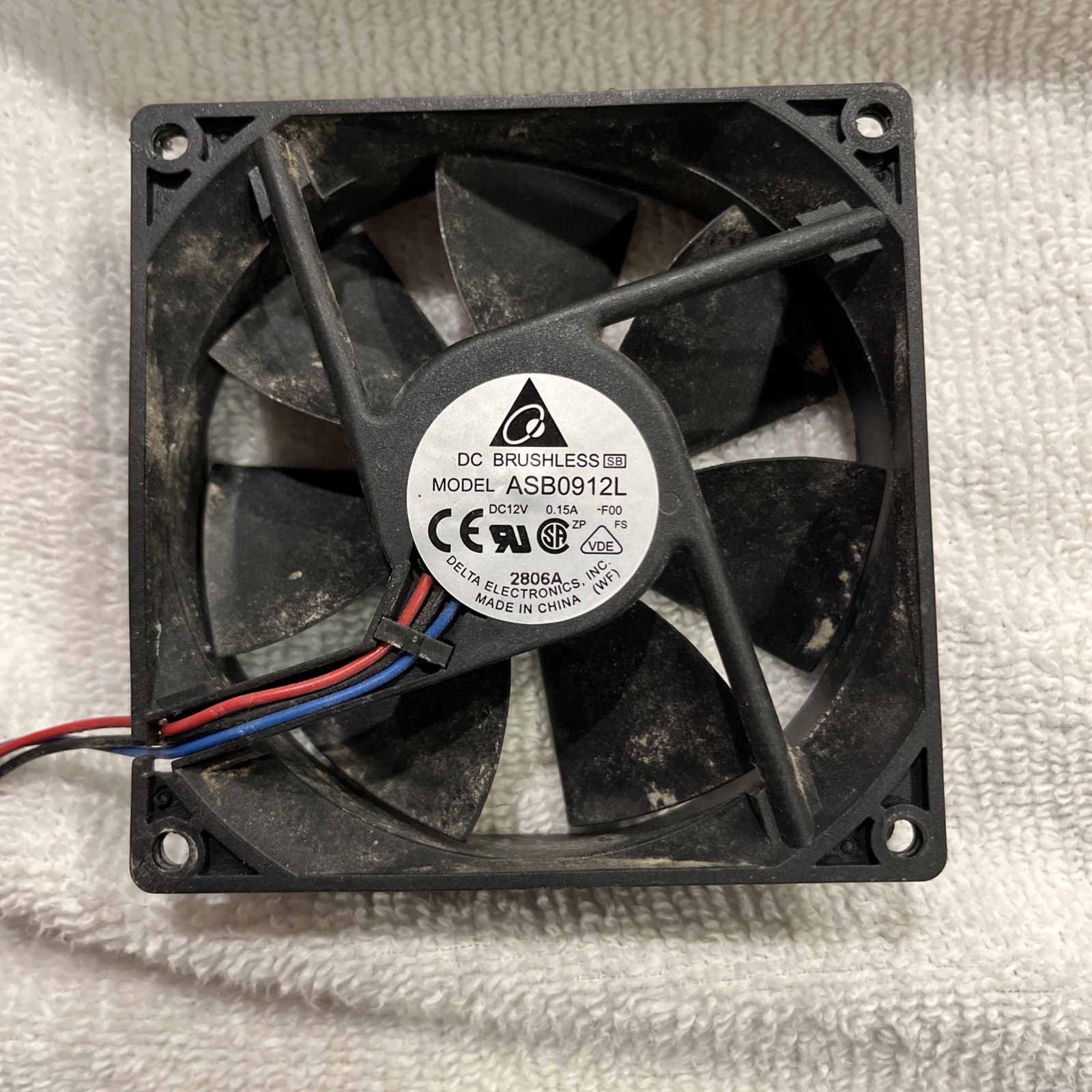 Delta ASB0912L DC Brushless Fan 92mm x 25mm 3 Pin 12V .15A
