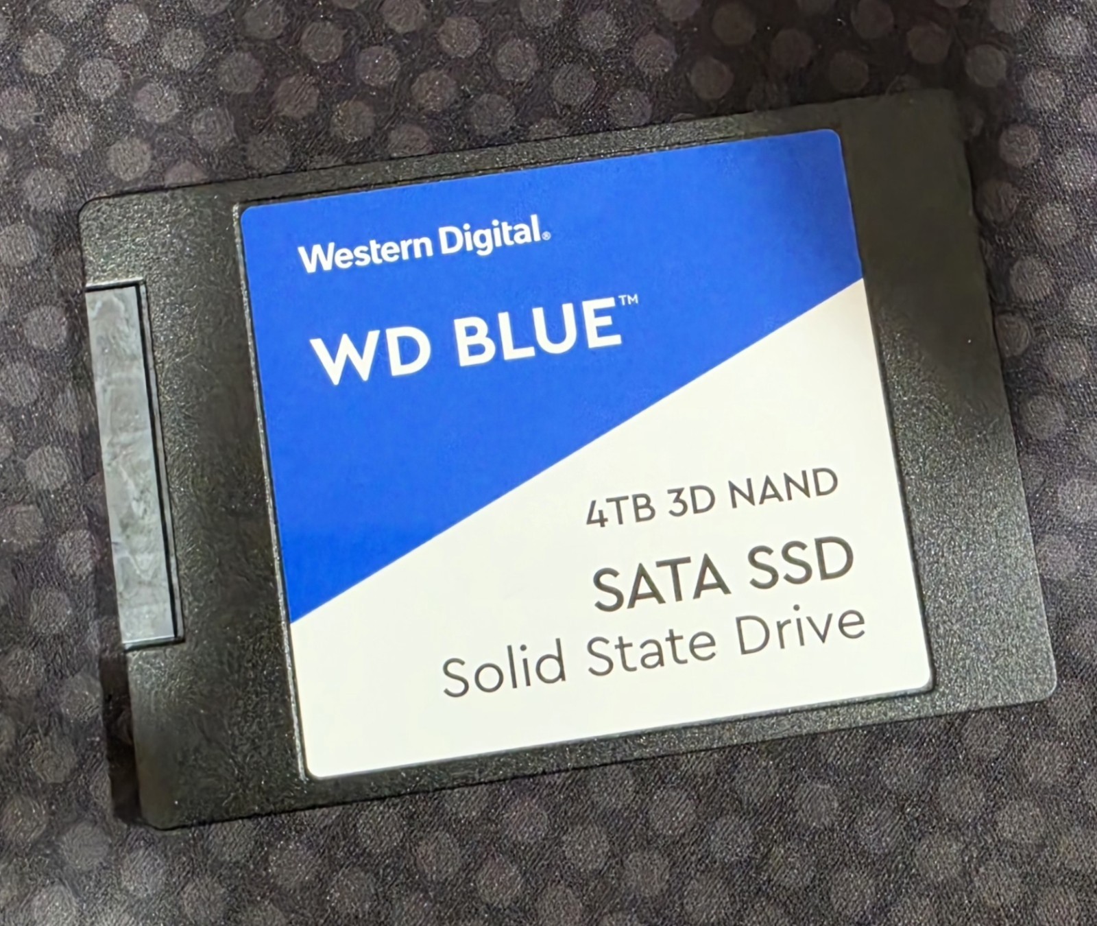 Western Digital 4TB WD Blue 3D NAND 2.5" SATA SSD 100% Health - (WDS400T2B0A)
