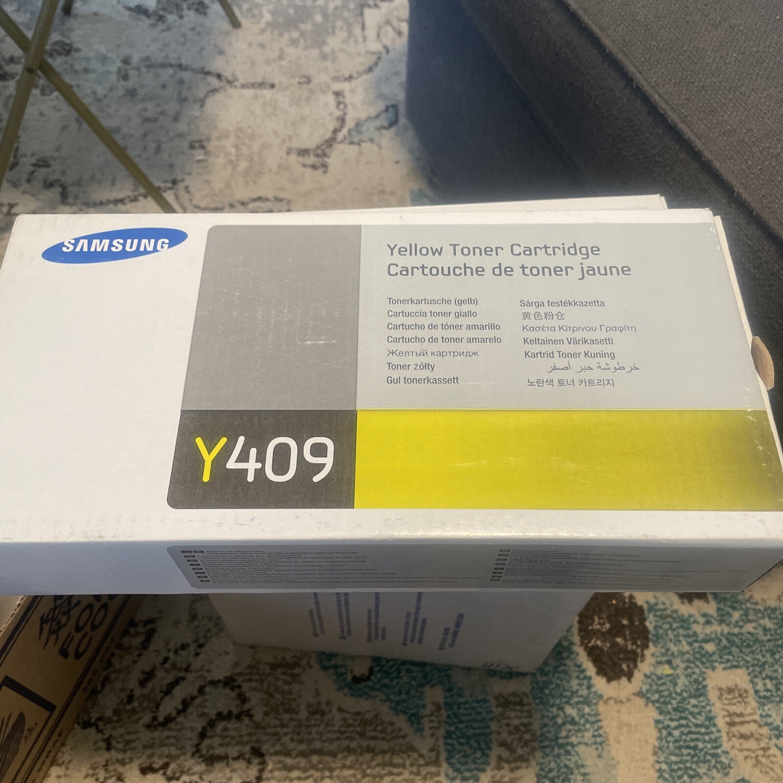 Genuine OEM Samsung Y409 Yellow Toner Cartridge - CLT-Y409S - New