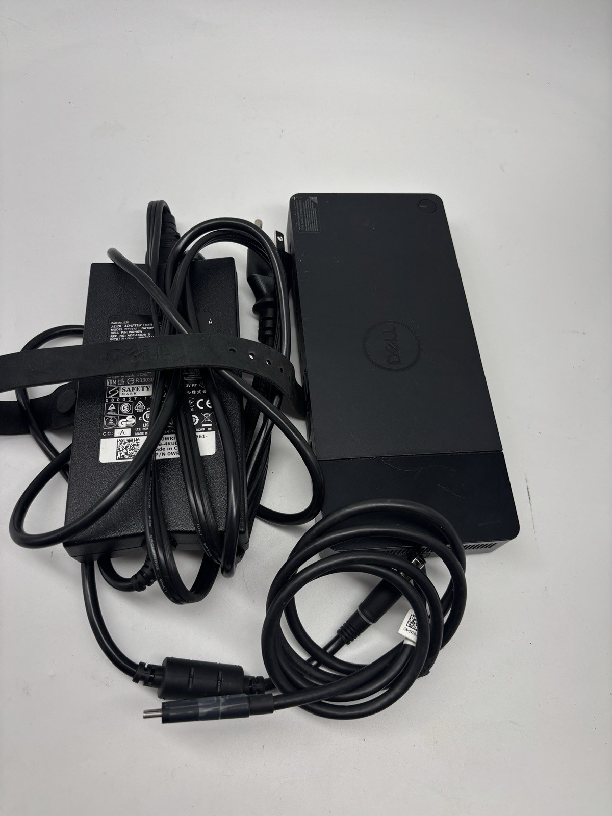 Dell WD19S USB-C Docking Station with 130W AC Power Adapter DA130PE1-00 Black