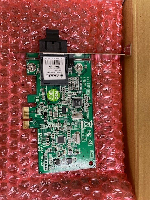 Black Box Network - LH1390C-SC-R2 - Black Box PCI-E Fiber Adapter, 100BASE-FX,