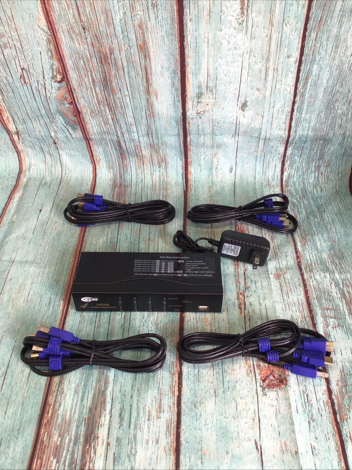 HDMI KVM Switch CKL 4 Port Dual Monitor Display in Black Model CKL-94H W Cables