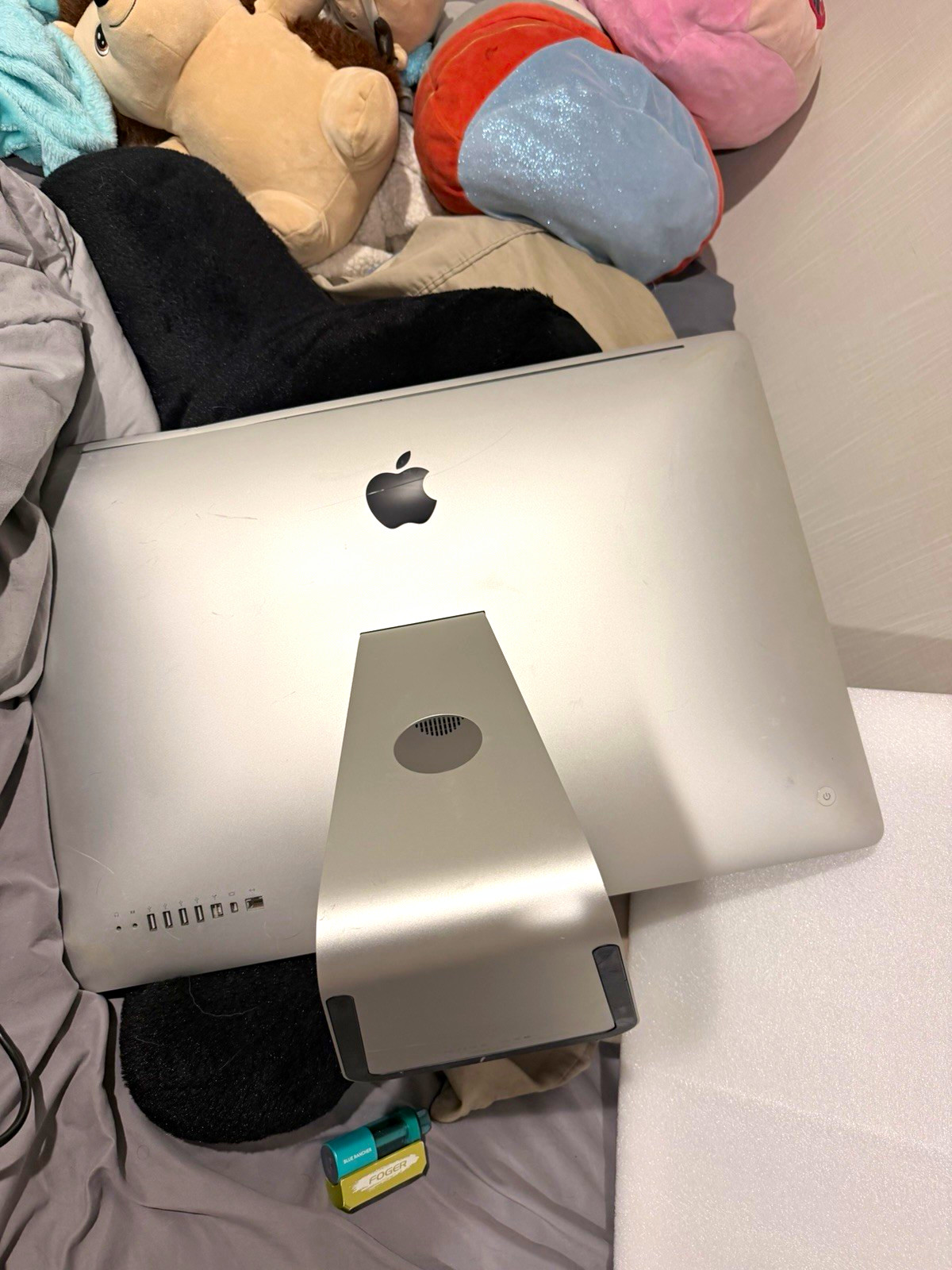 Apple iMac All-in-One Desktop Computer Silver w/ Stand - Lot of 3