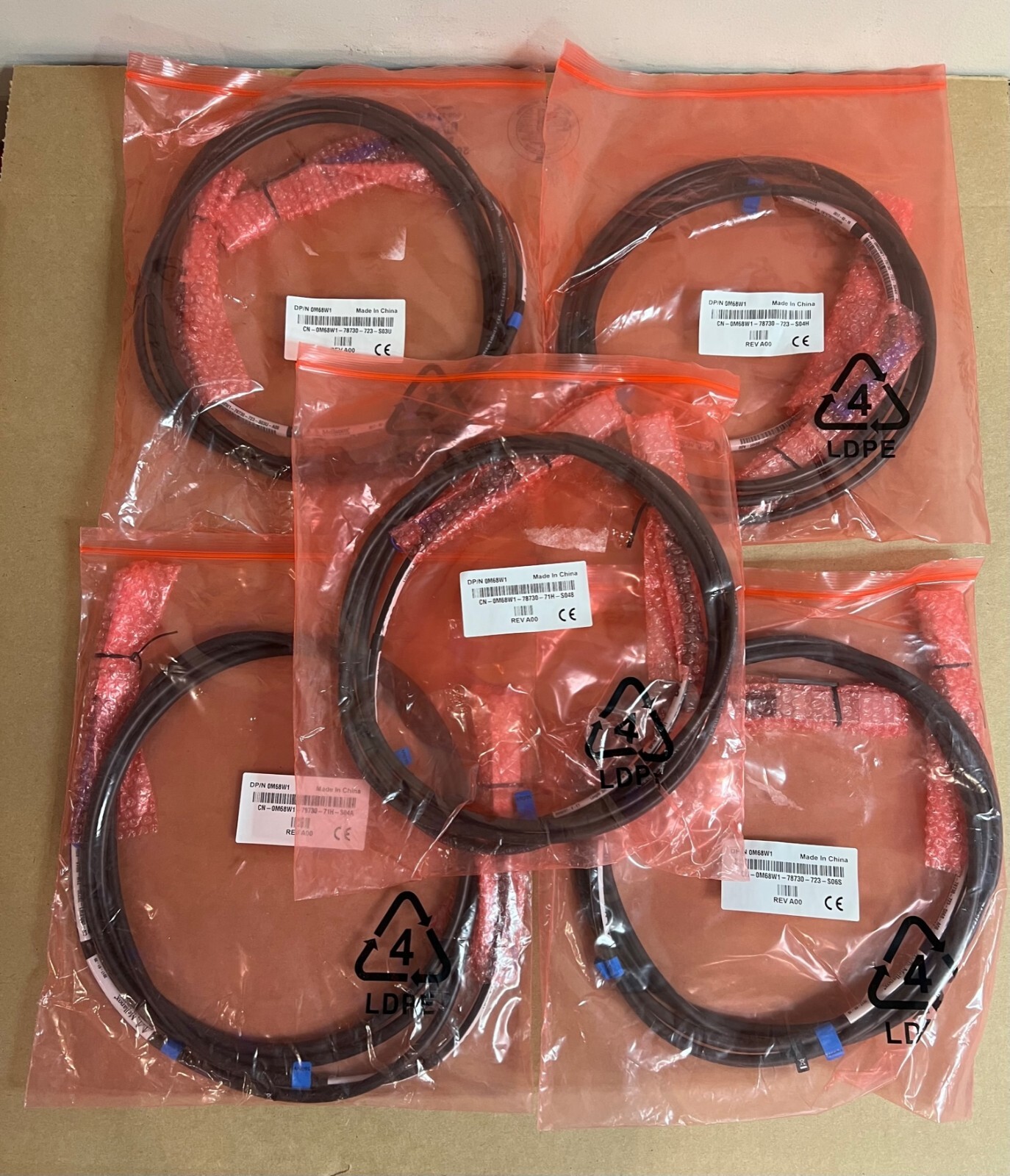 Lot of 5 NEW Genuine Mellanox Dell 0M68W1 Cables
