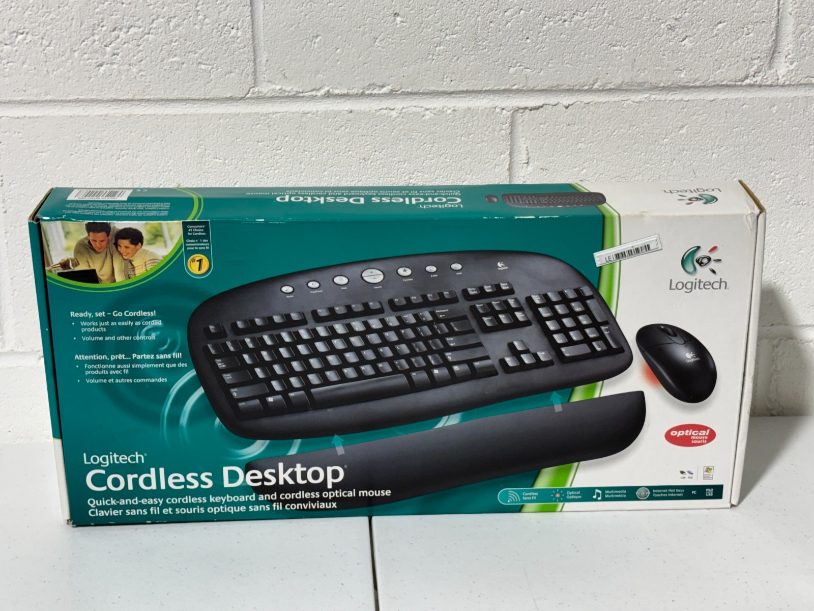 Logitech 967437-0403 Cordless Desktop Mouse 867377-0403 NEW SEALED BOX Vintage