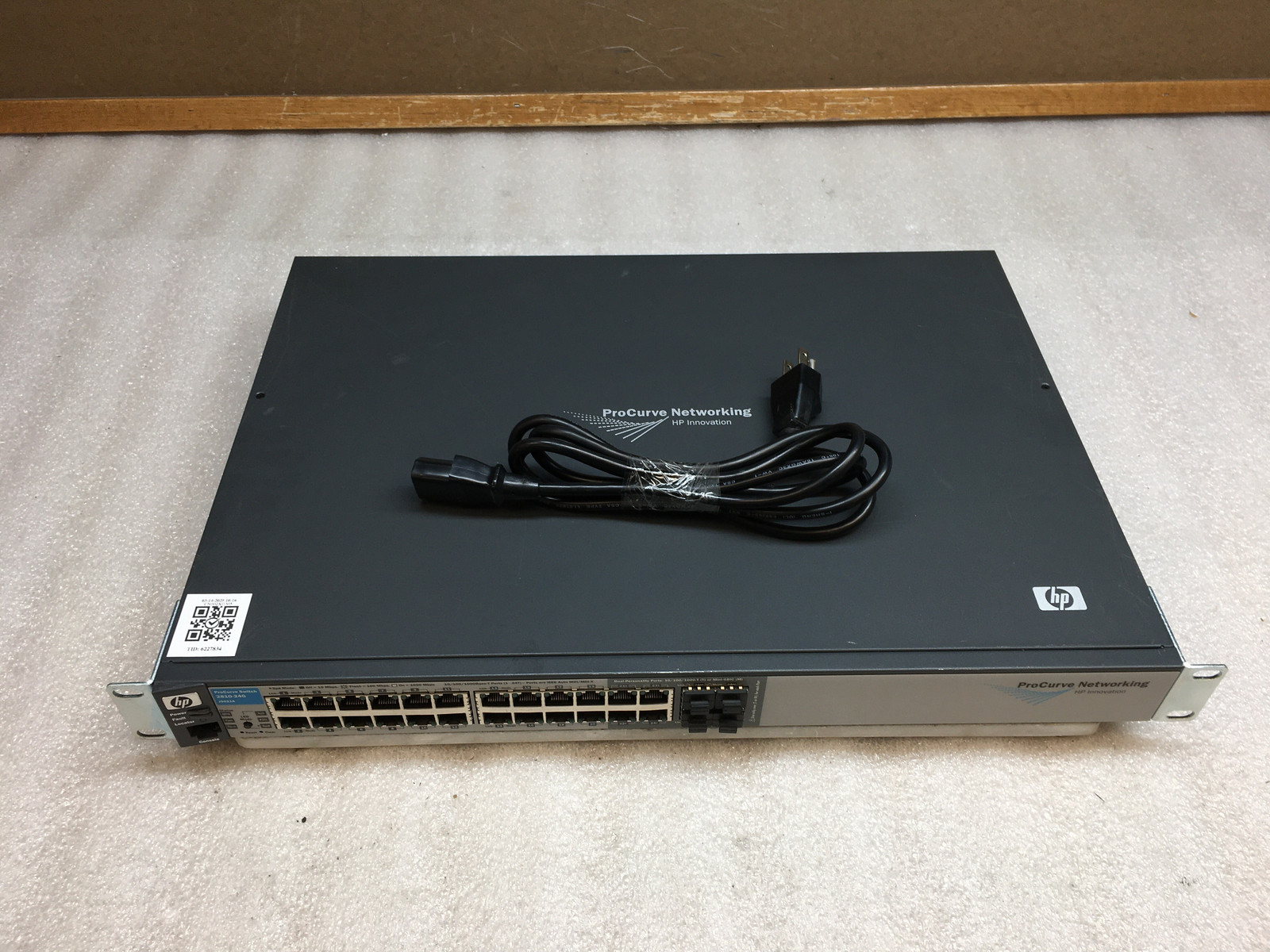 HP ProCurve 2810-24G 24-Port Gigabit Ethernet Switch J9021A with Rack Ears