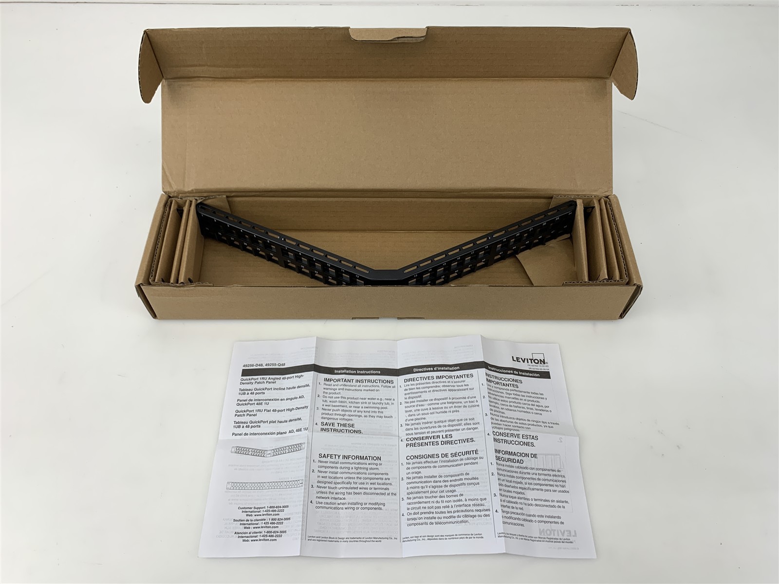 Leviton HD Angled Quickport Panel 48 Port 1RU Black 121-49256-D48