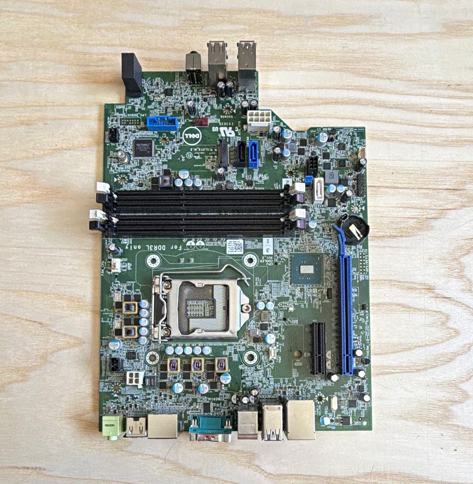 Dell D10B MicroATX LGA1151 Intel DDR3L 4 DIMM HDMI DP VGA 0B8C05. READ DETAILS