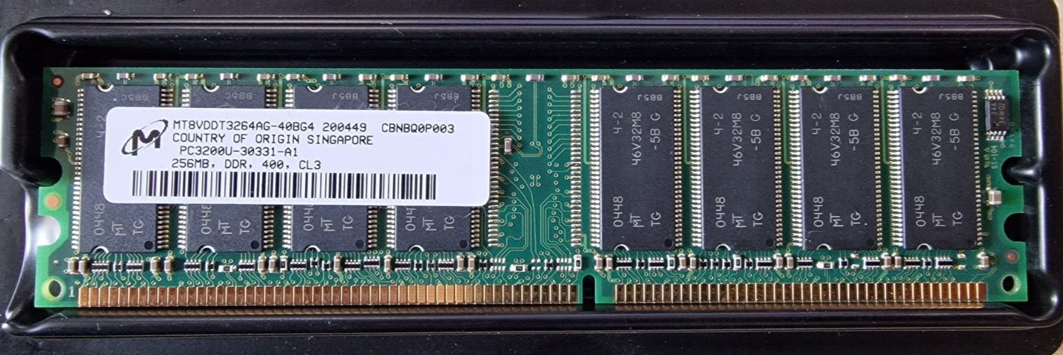 Apple M9651G/A MT8VDDT3264AG-40BG4 200449 DDR Desktop Memory Module 256MB