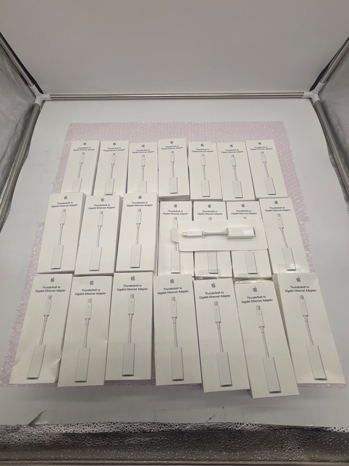 Lot of 52 Apple Thunderbolt to Gigabit Ethernet Adapter A1433 MD463LL/A NEW