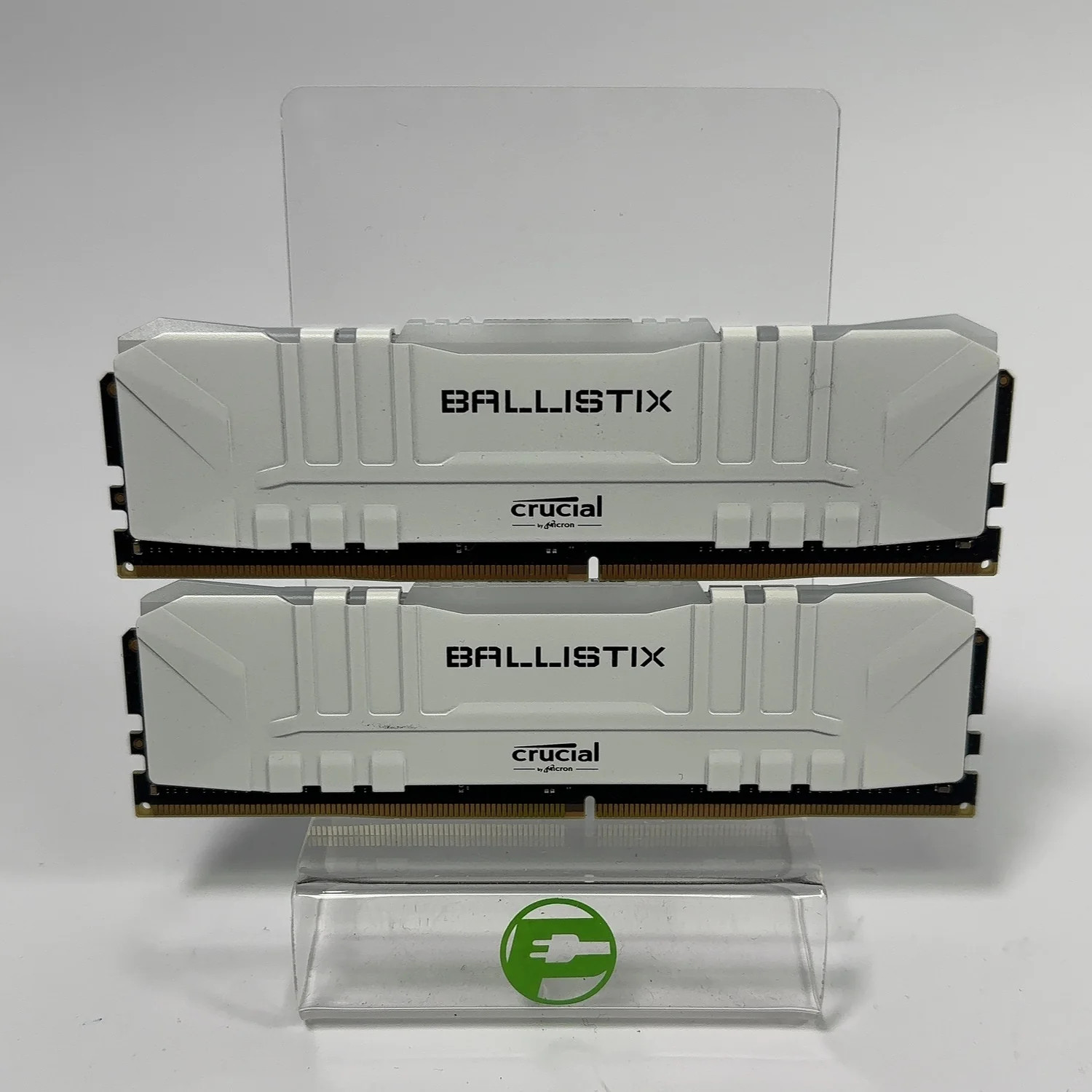 Crucial Ballistix 16GB (2x8GB) RAM DDR4 3200MHz BL8G32C16U4WL.M8FE