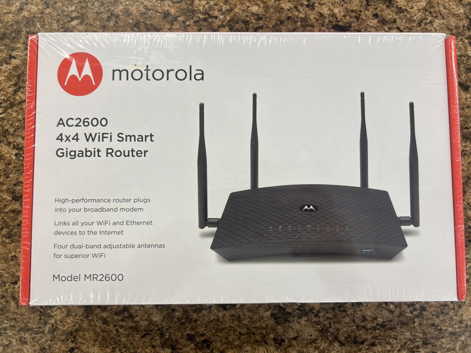 MOTOROLA AC2600 4x4 WiFi Smart Gigabit Router with Extended Range, Model MR2600