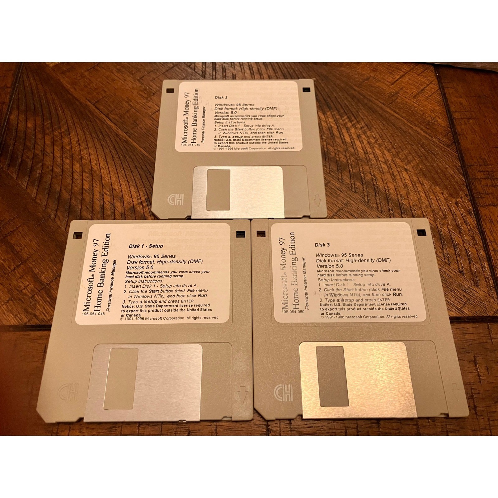 Microsoft Money 97 Home Banking Edition Floppy Disks PC Windows 95 Vintage