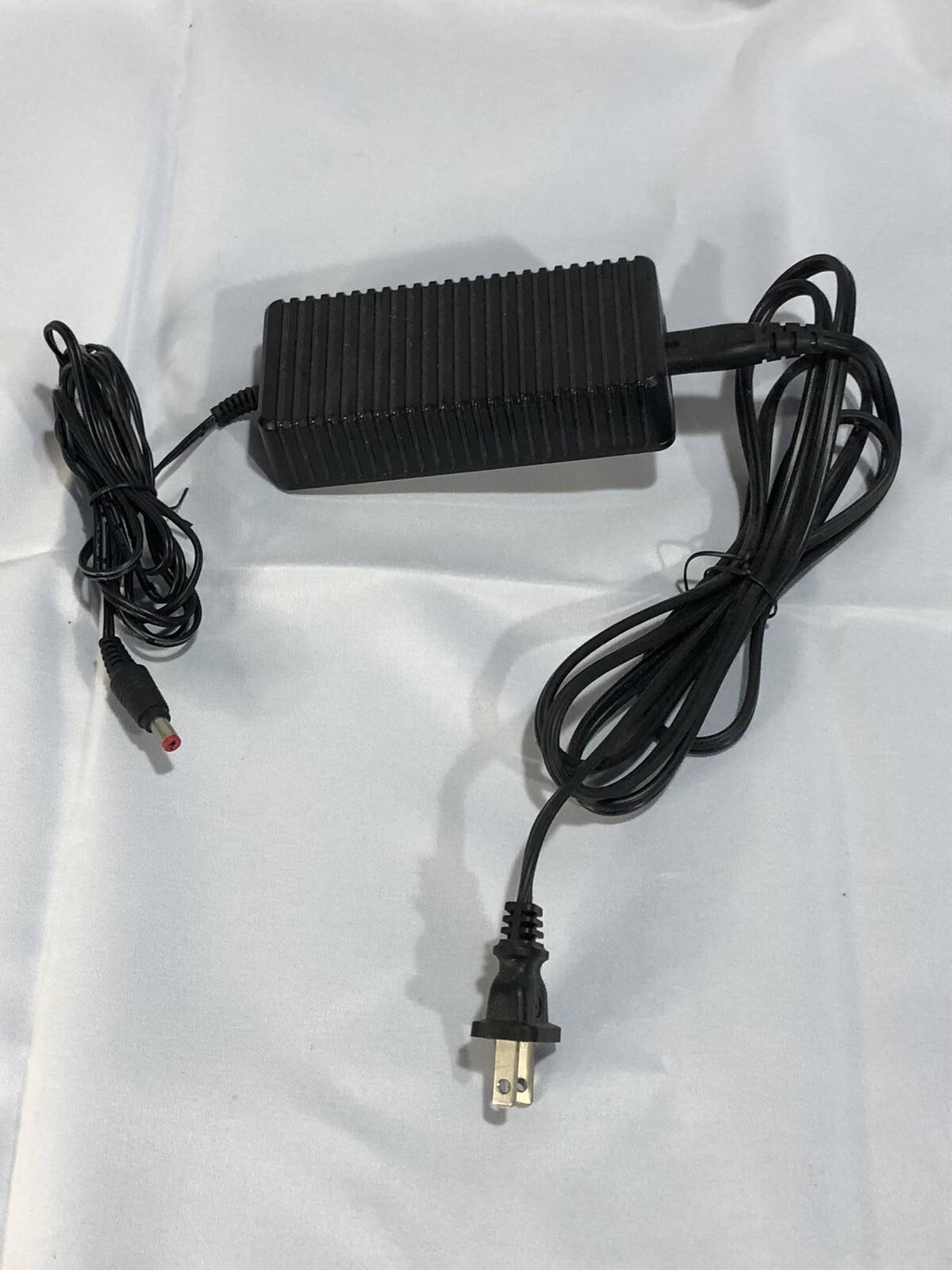  AC.BEL SWITCHING ADAPTER MODEL: ADA017 D91G EPS-3 power supply Charger 12V 