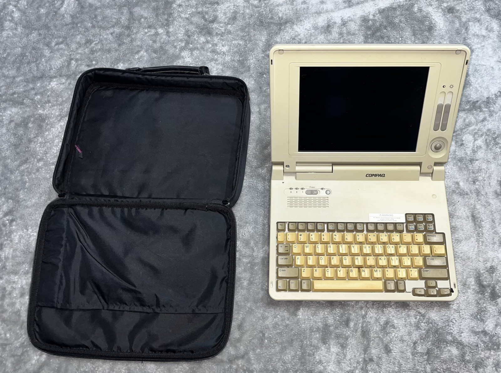 ESTATE Vintage Compaq LTE Elite 4/75C 2850 Laptop MADE IN USA Works 