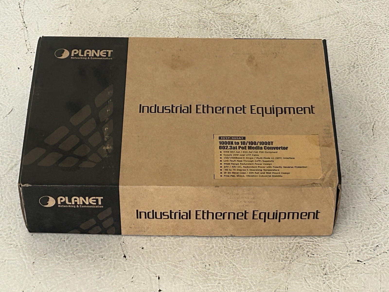 PLANET IGTP-805AT  Industrial Ethernet MEDIA CONVERTER IEEE 802.3at PoE New