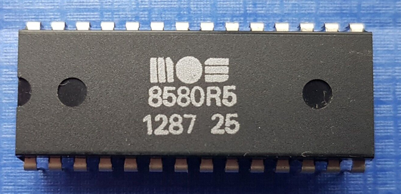 MOS 8580R5 | MOS 8580 R5 SID Sound Chip for Commodore 64 Genuine part in ESD box
