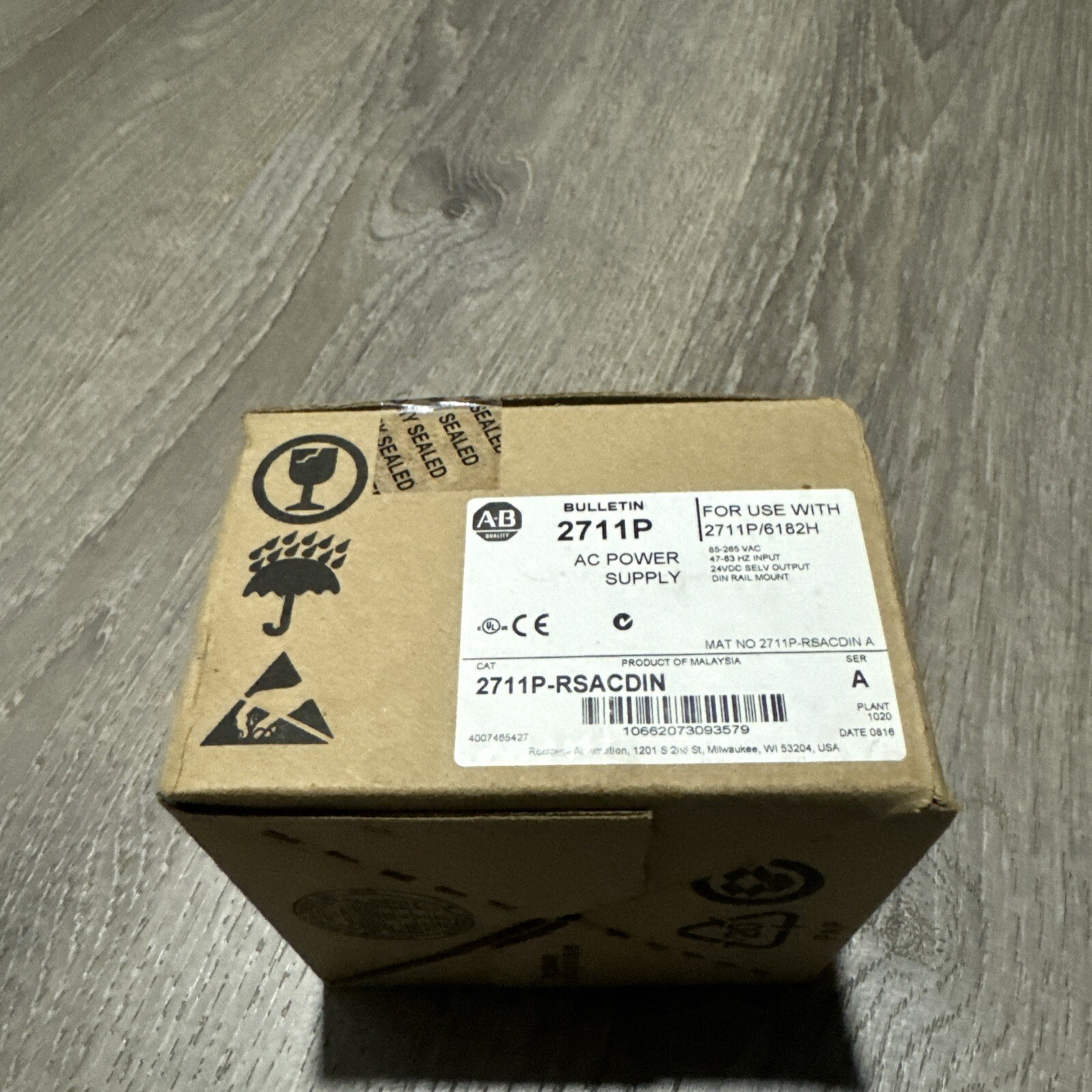 Surplus Sealed Allen Bradley 2711P-RSACDIN Ser A 2711P /6182H AC Power Supply