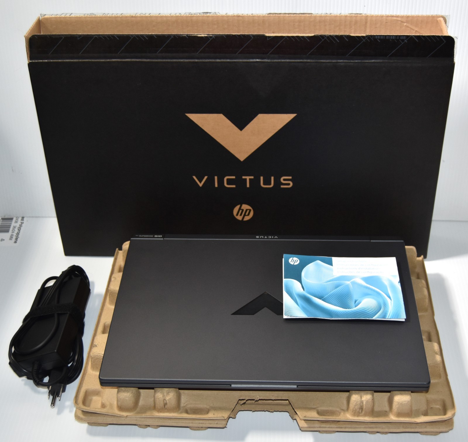 USED - HP Victus 15-fb3093dx 15.6" Ryzen 7 16GB 512GB SSD RTX 4050 Win11