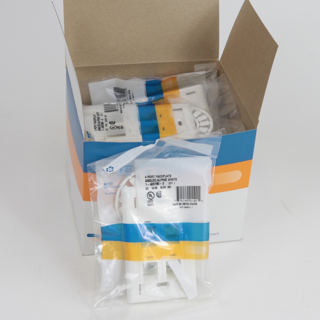 10 Pack of Amp Netconnect 4-Port Angled Faceplate 1-406185-3 in Alpine White