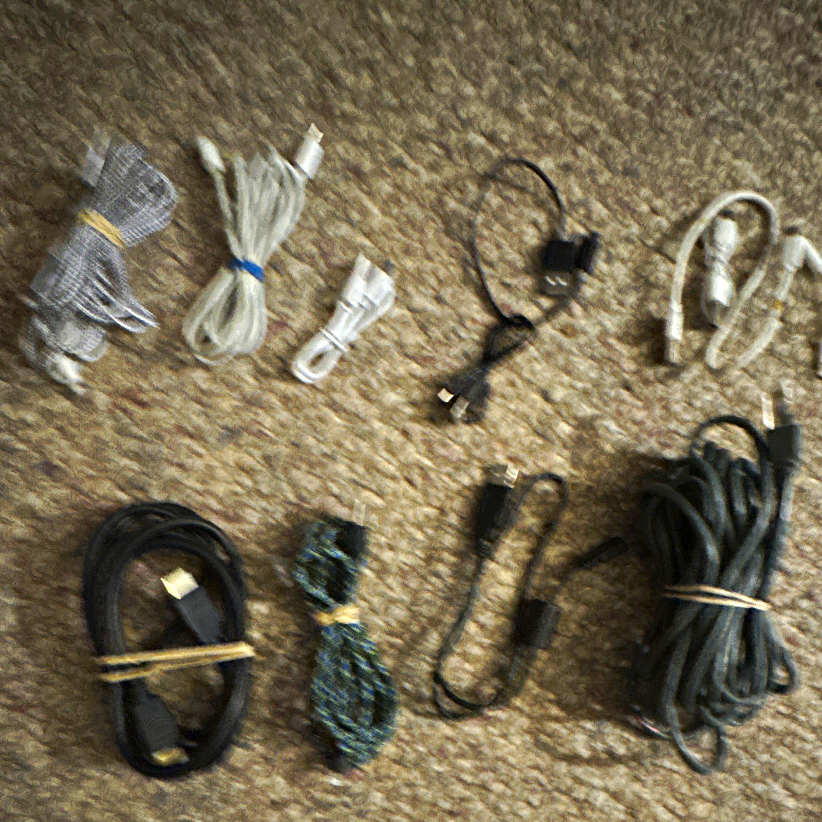 Mixed Lot CABLES USB-A to Lightning Micro-USB Cables various UNTESTED SEE PICS