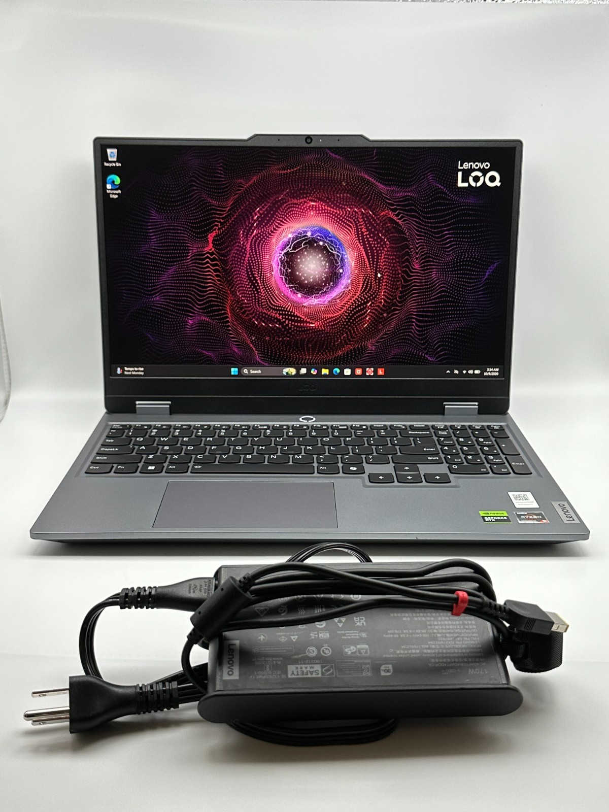 Lenovo LOQ 15 144Hz FHD 3.2 GHz Ryzen 5 7235HS 16GB 512GB SSD RTX 4050 Good