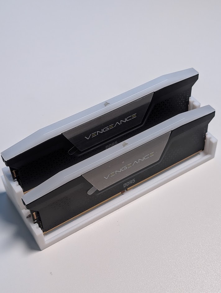 Corsair Vengeance RGB 96GB 2x48GB DDR5 6800 6000 CL40 XMP 3.0