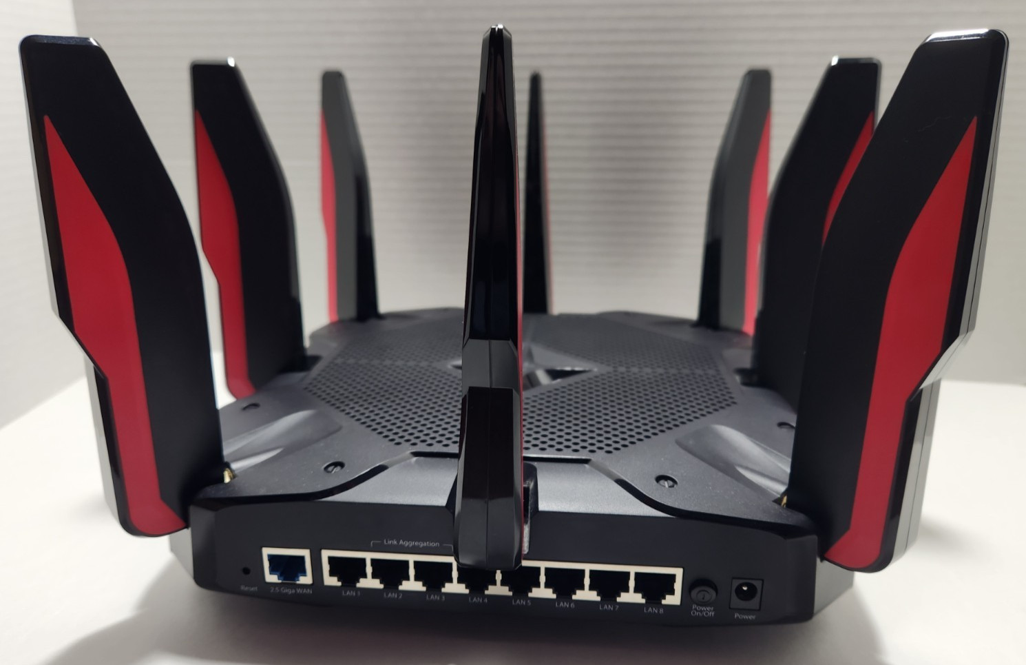 TP-Link Archer AX10000 Tri-Band WiFi 6 Gaming Router - 2.5G WAN 8 LAN EXCELLENT
