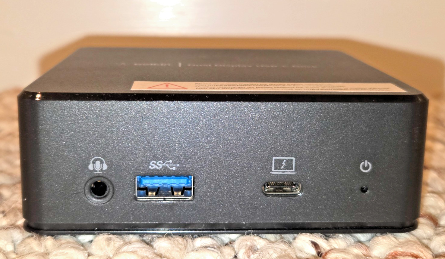 Belkin USB-C Dual Display Docking Station, AC Charger, USB-C Thunderbolt Cable