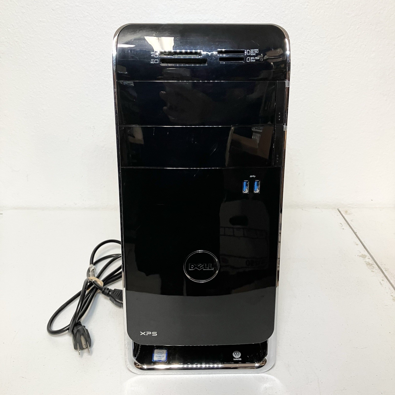 Dell XPS 8900 Desktop Intel i7-6700 3.4GHz 16GB 1TB HDD Win 10 GeForce GTX 745
