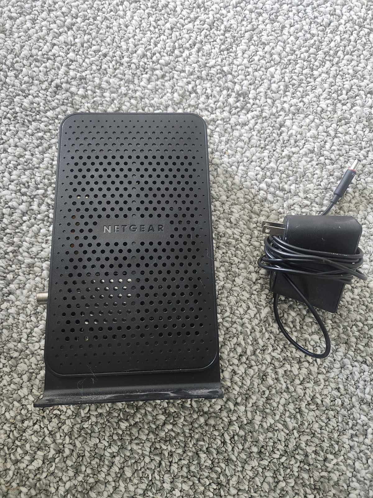 NETGEAR N600 C3700 Dual-Band WiFi Router