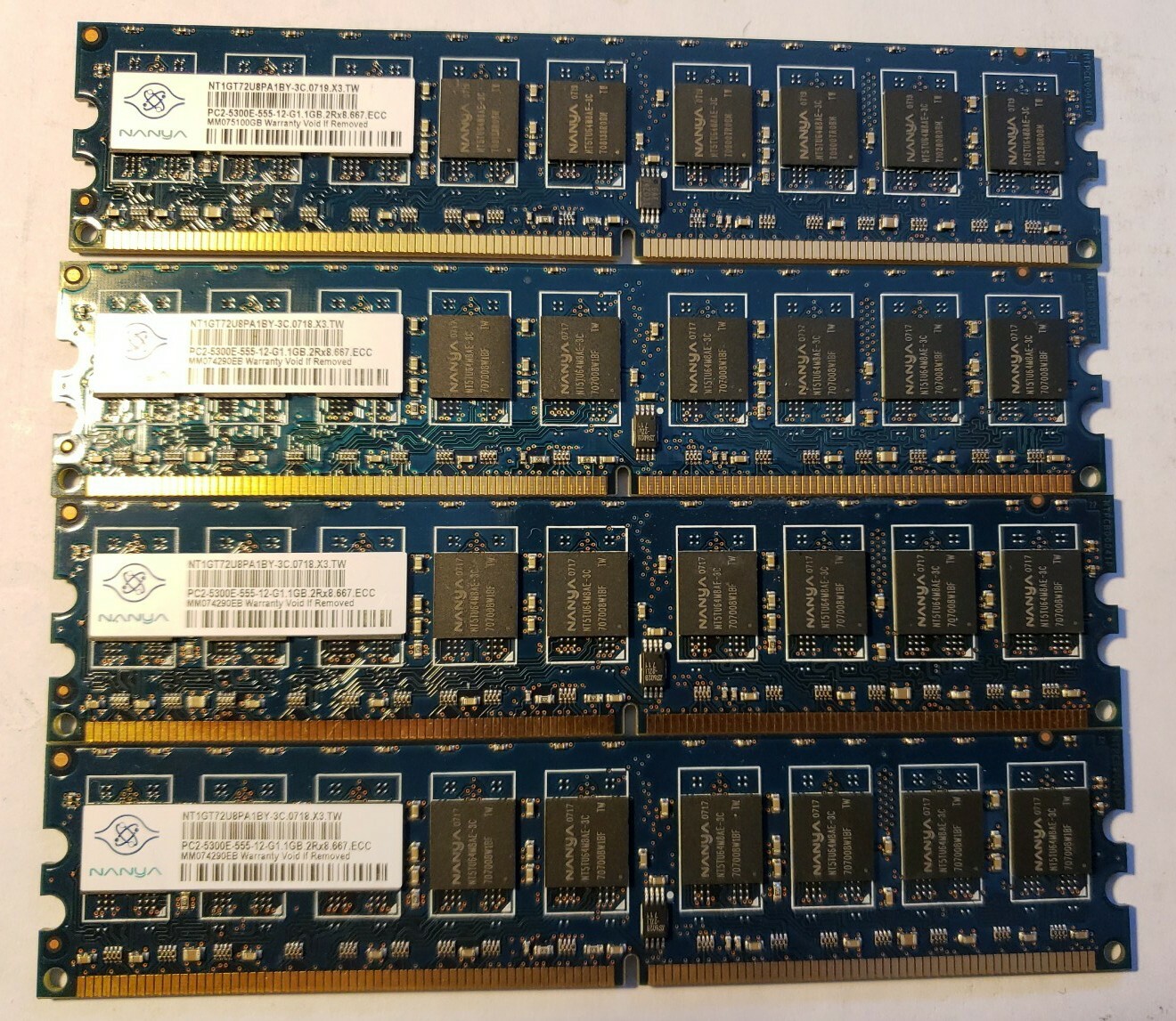 NANYA 4X1GB 2Rx8 PC2-5300E-555-12 SERVER MEMORY NT1GT72U8PA1BY-3C