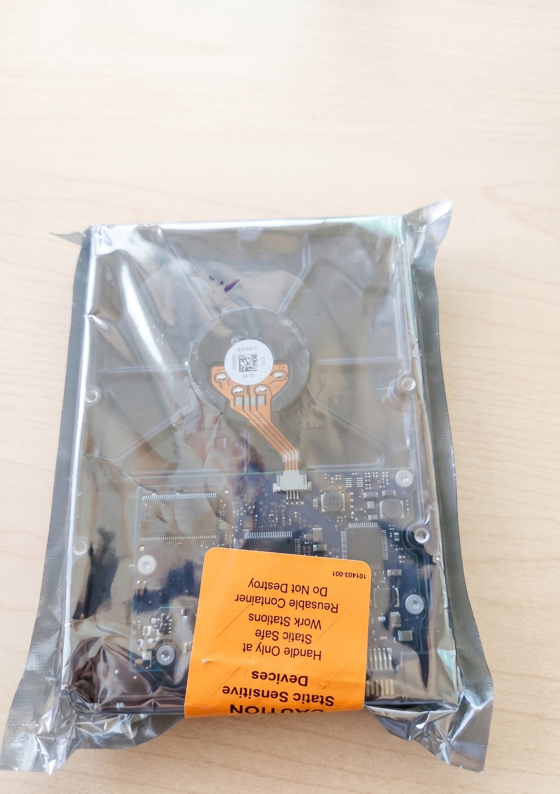 Hitachi 250GB 3.5" SATA HD 7200RPM HDS721025CLA382 HP 588597-002 0F13651 NEW