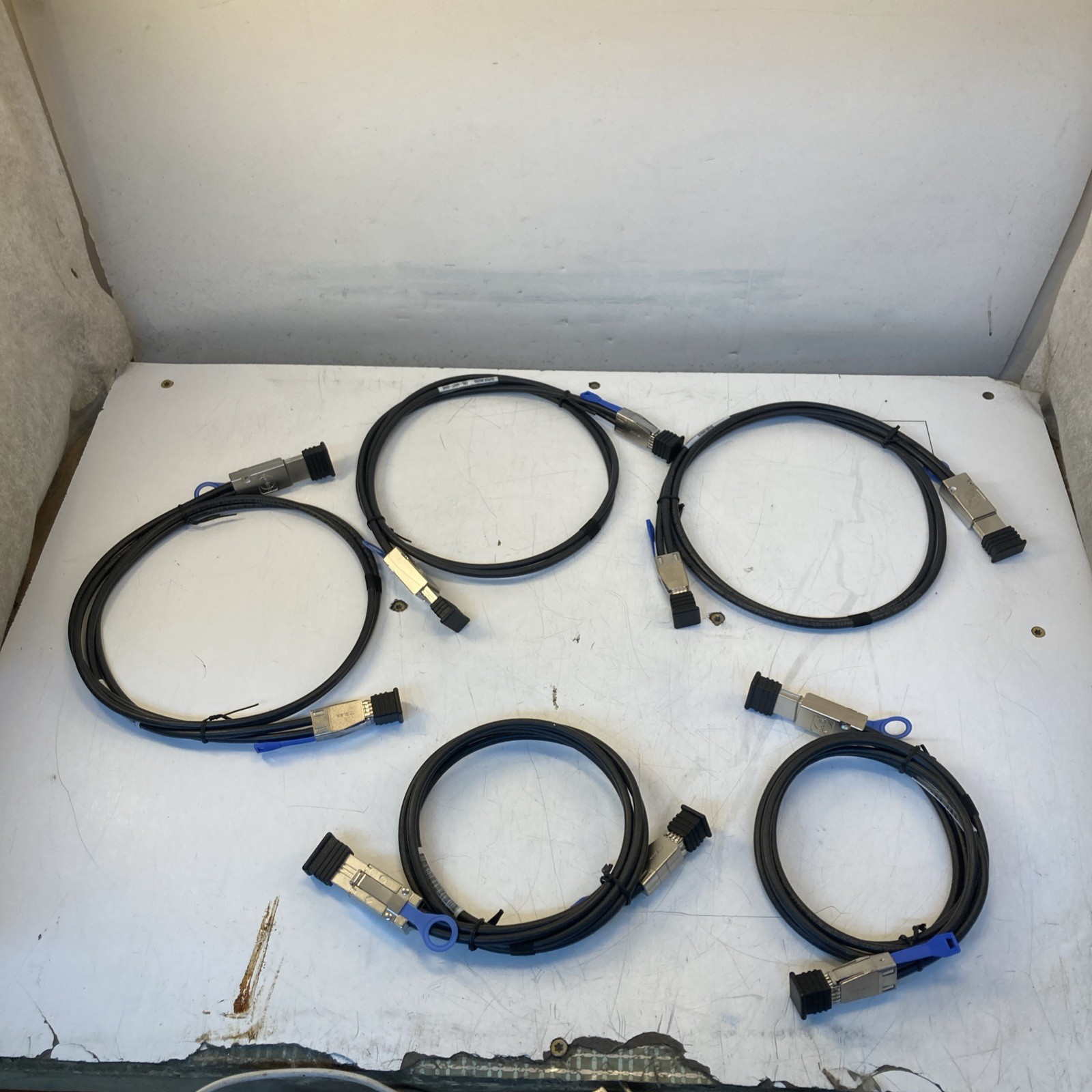 Supermicro External MiniSAS HD to External iPass MiniSAS 1m Cable CBL-SAST-0548