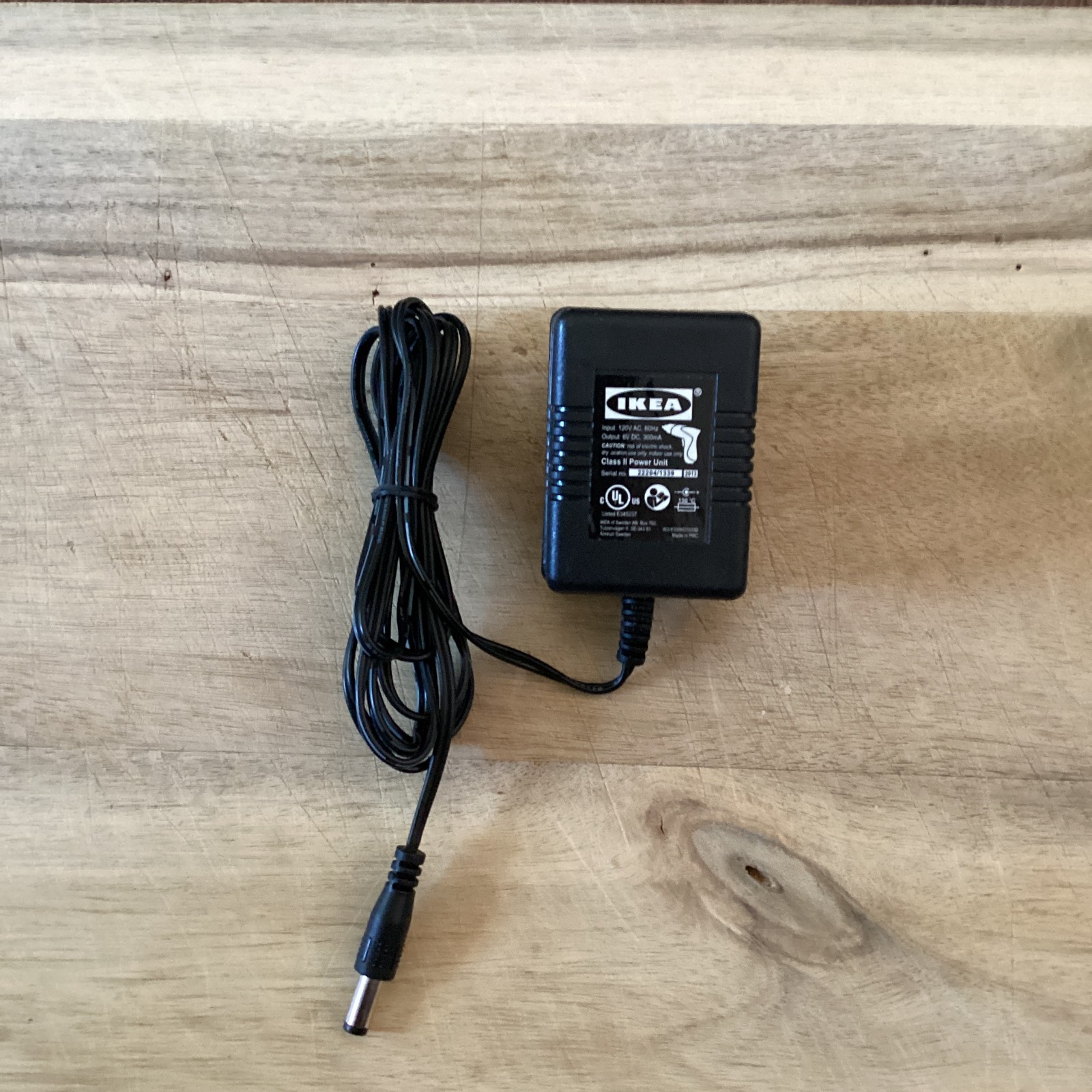 IKEA WJ-Y350600300D AC Power Adapter Supply 6V DC 300mA Class II OEM Genuine
