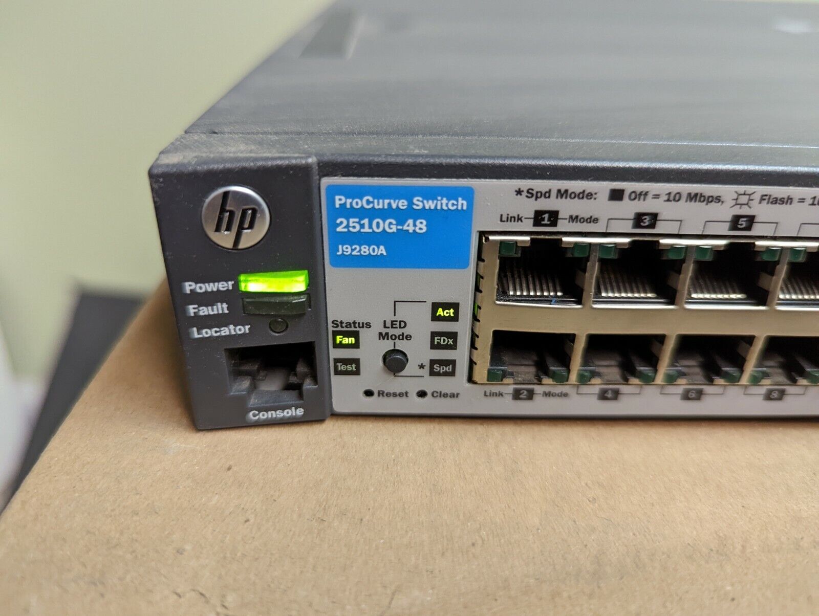 HP Procurve J2510G 48 Port Network Switch