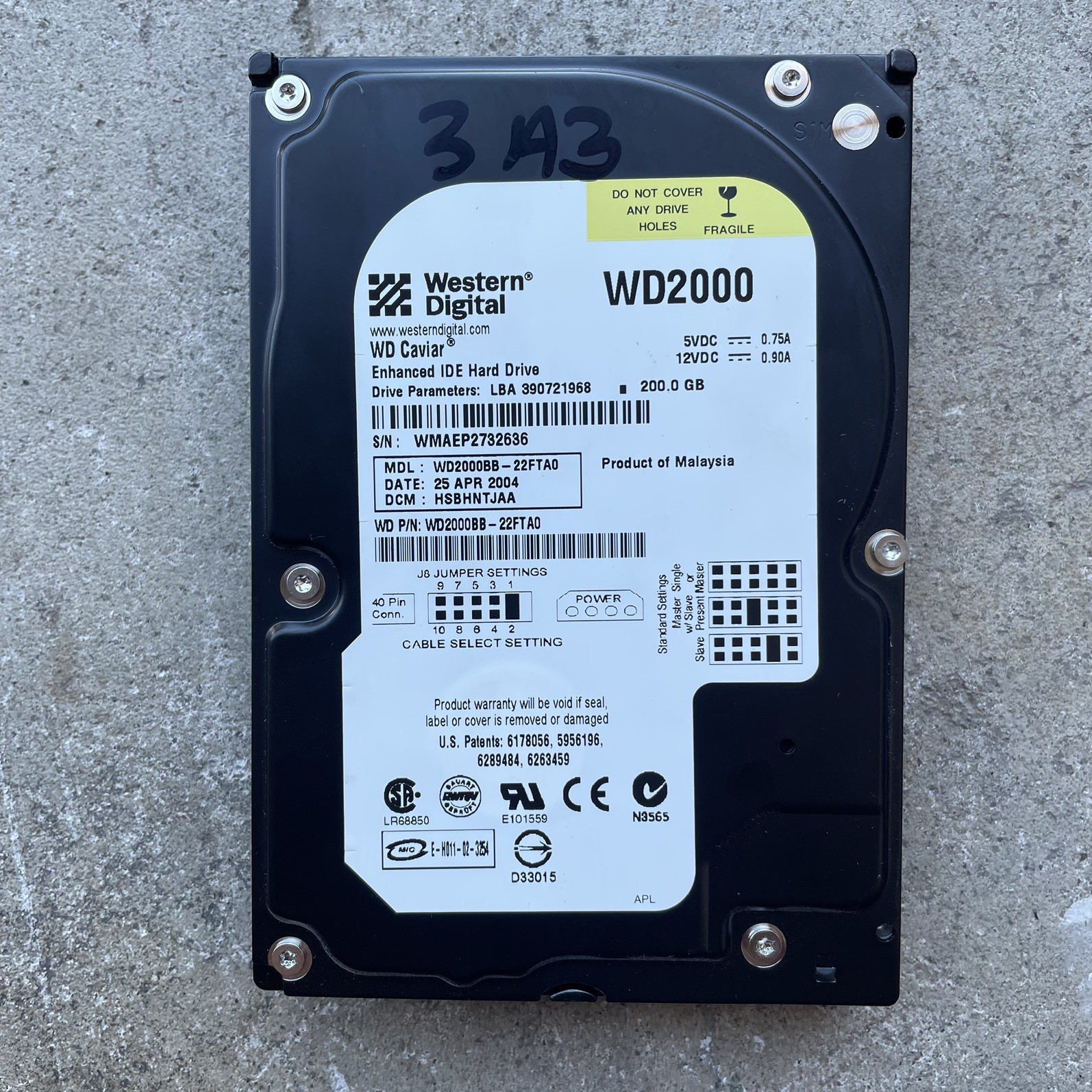 Western Digital Caviar SE 200GB 3.5" SATA Hard Drive - WD2000JD-22HBB0