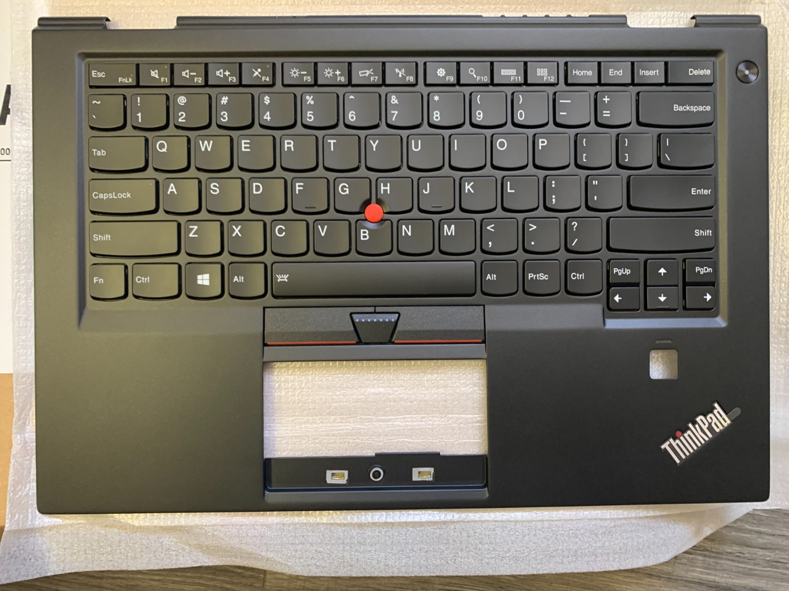 FRU 01AV154 - NEW Original Lenovo ThinkPad X1 Carbon 4th Gen KEYBOARD